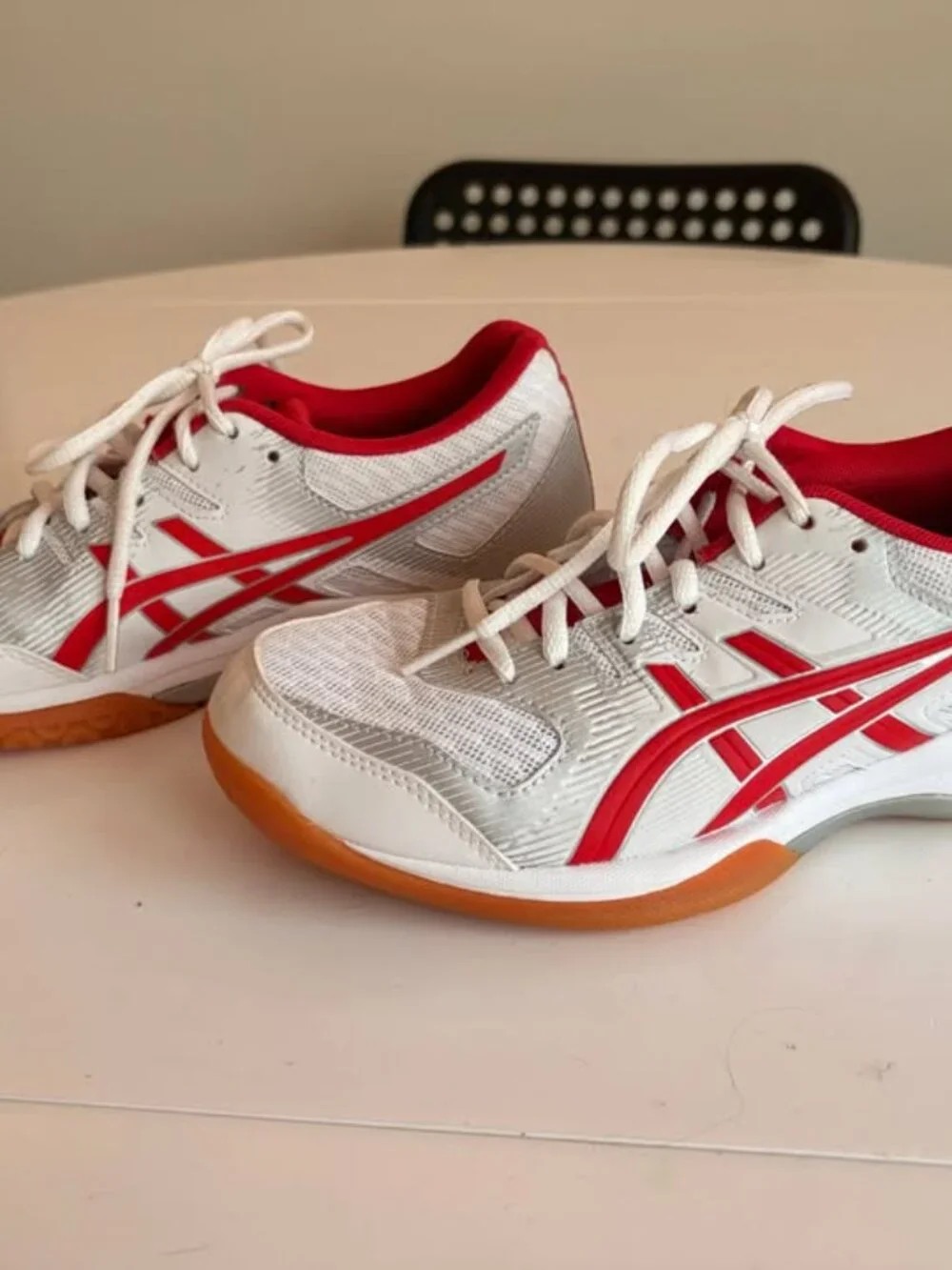 Women’s ASICS Gel Rocket 9 Shoes – White/Red (Size 7)